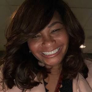 Meet your Posher, L-renee